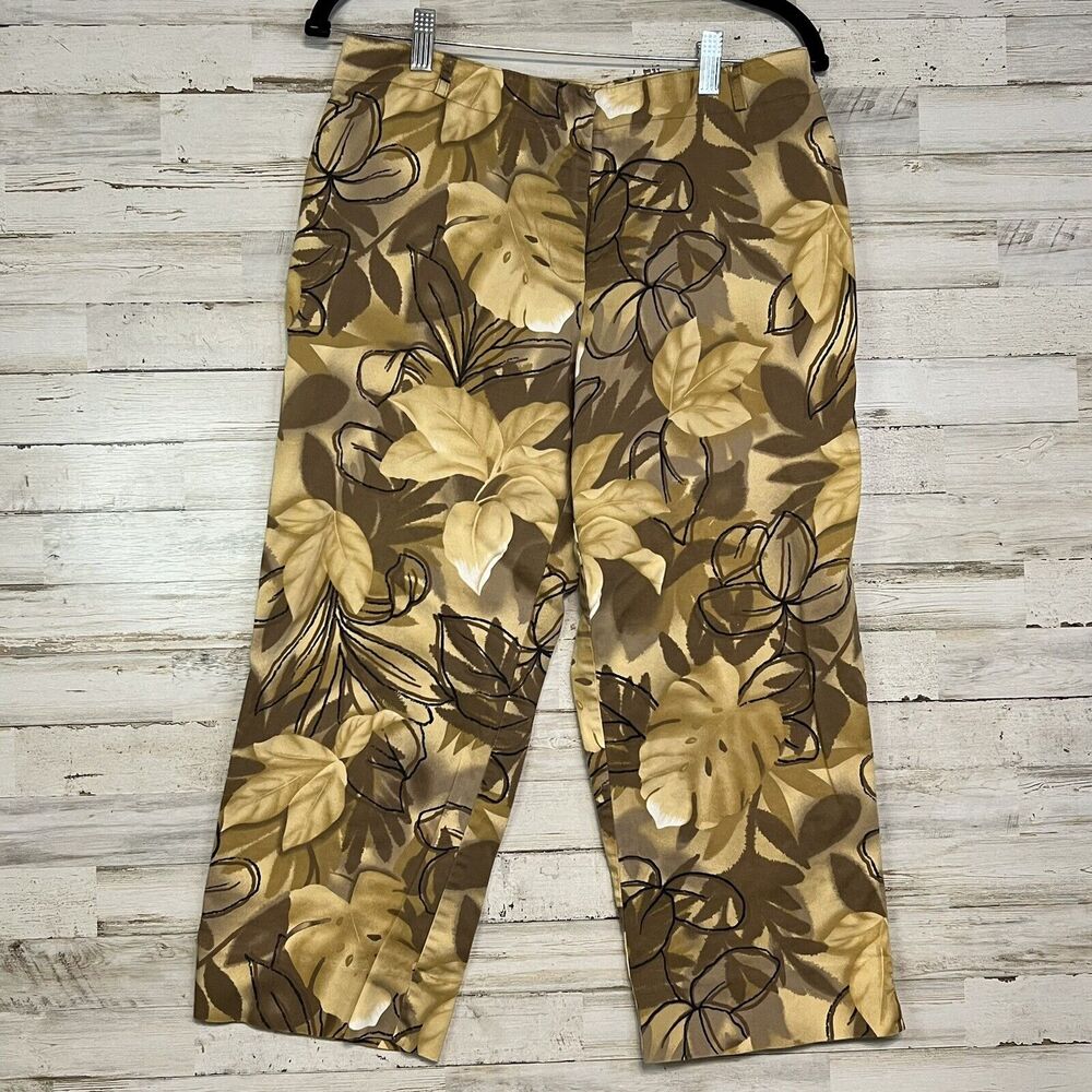 Worthington Petite Women 12P Floral Capri Pants Tan Brown Stretch Cotton Cropped